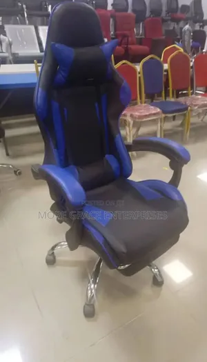 Affordable Gaming Chair With Headrest and Footrest.