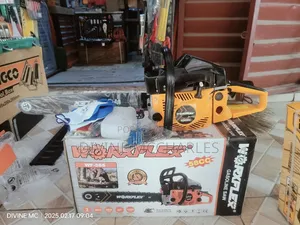 Gasoline Chain Saw