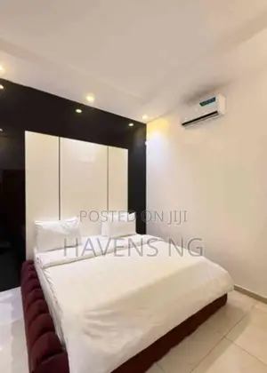 Elegant 1-Bedroom Apartment