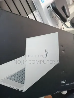New Laptop HP Envy 15 16GB Intel Core I7 SSD 512GB