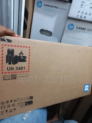 New Laptop HP 250 G10 8GB Intel Core I3 SSD 512GB