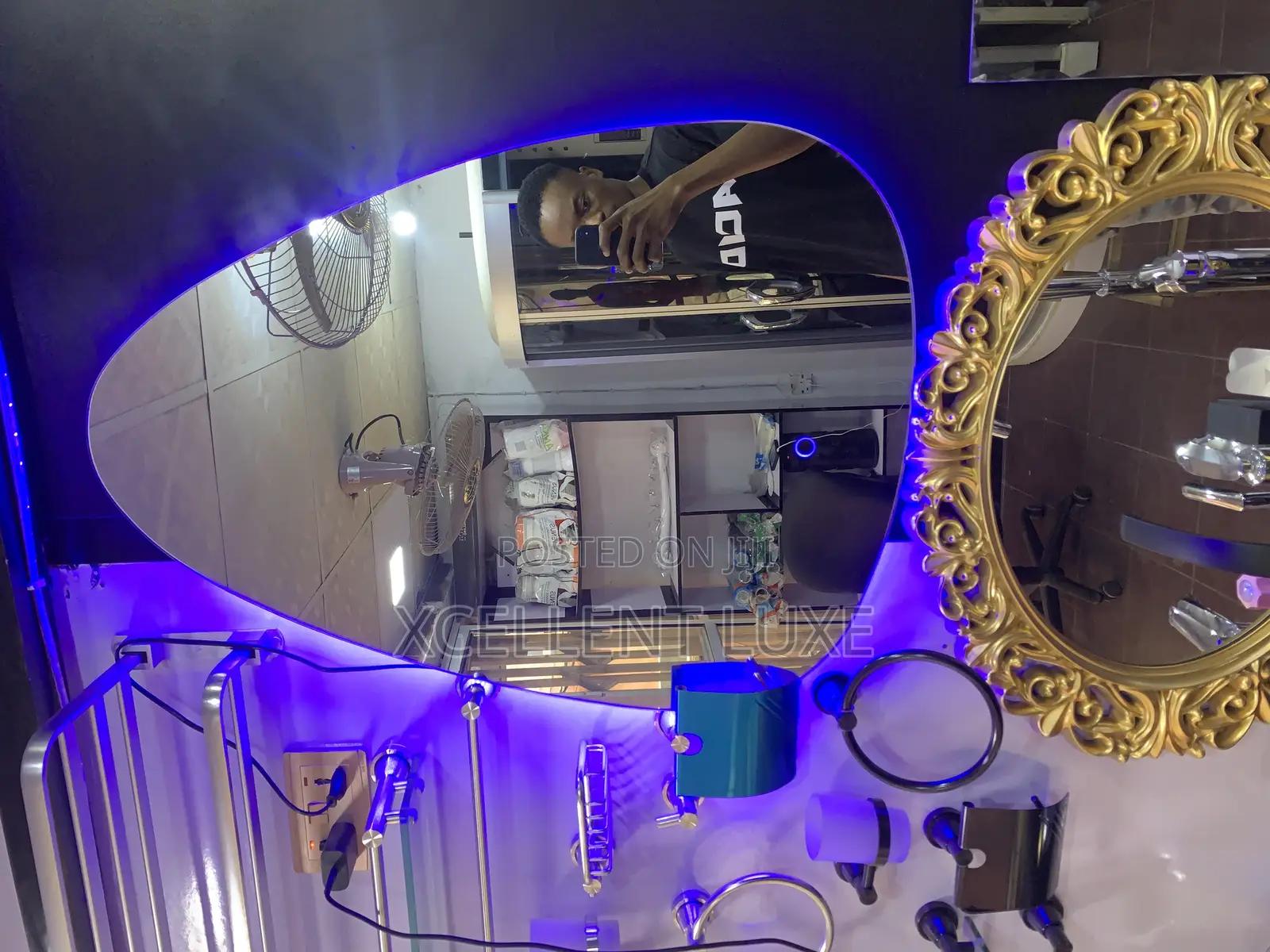 Led Mirror With 3 Lights