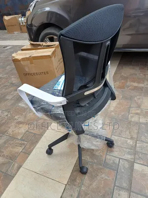 Ergonomic Office Swivel Chair