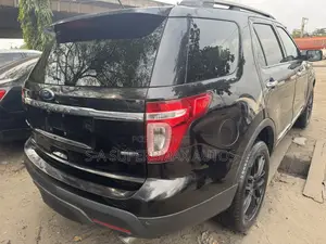 Ford Explorer 2013 Black