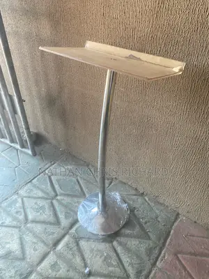 Church Single Pole Stand Stand