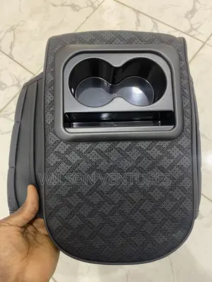 Cup Holder Pocket Universal Car Arm Rest Cover