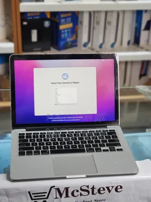 Laptop Apple MacBook Pro 2015 8GB Intel Core I5 SSD 256GB