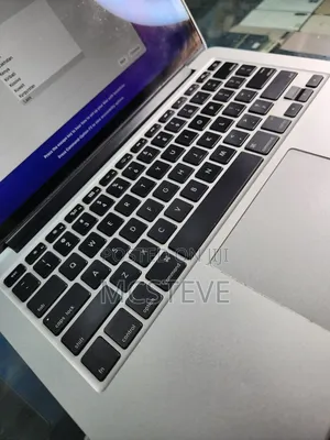 Laptop Apple MacBook Pro 2015 8GB Intel Core I5 SSD 256GB