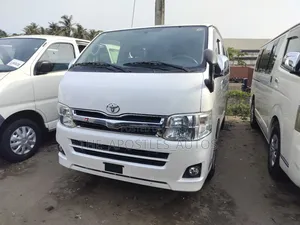 Toyota HiAce 2012 White