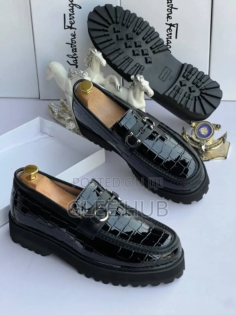 Salvatore Ferragamo Patterned Shoe