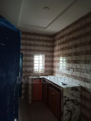 2bdrm Block of Flats in Opete, Warri for rent