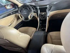 Hyundai Sonata 2013 Red