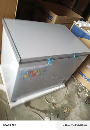 Fast Freezing Skyrun 250 Liters Chest Freezer