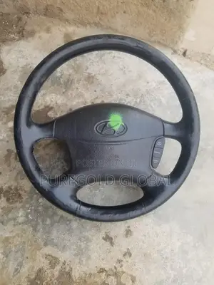 Hyundai Trajet Steering Wheel and Airbag