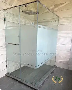 Qatar Shower Cubicle Glass