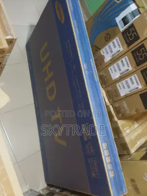 Uhd 65" Samsung TV (65ru7100kf) +Prime Video /Youtube