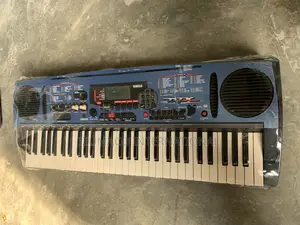 DJX 5-Octave Studio Yamaha Keyboard