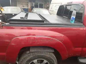 Fiber Folding Boot Cover Tacoma