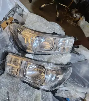 Headlamp for Toyota Hilux 2016