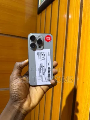 Apple iPhone 15 Pro 128 GB Silver