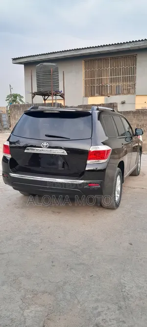 Toyota Highlander 2013 Black