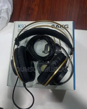 AKG Studio Headphone Closed-Back