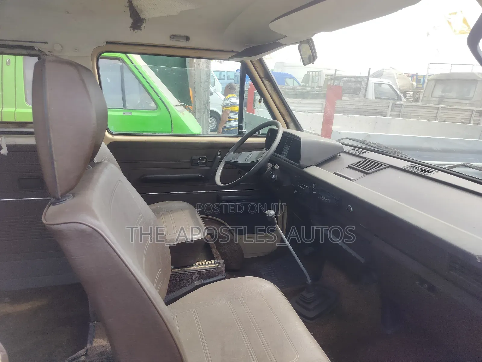 Volkswagen Transporter 2002 Orange