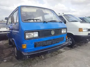 Volkswagen Transporter 2005 Blue