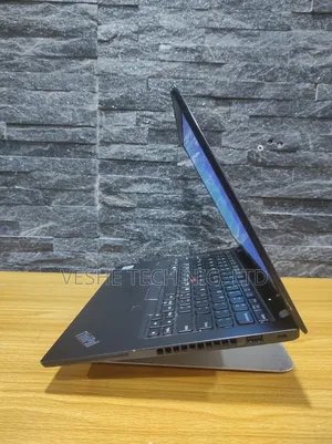 Laptop Lenovo ThinkPad X1 16GB Intel Core I7 SSD 256GB