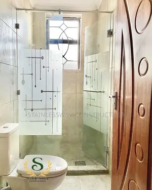 Showeroasis