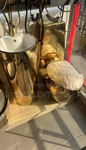 Executive Golden Water Closet