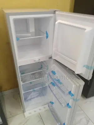 Durable 168L Polystar Top Freezer Pv-Dd257l