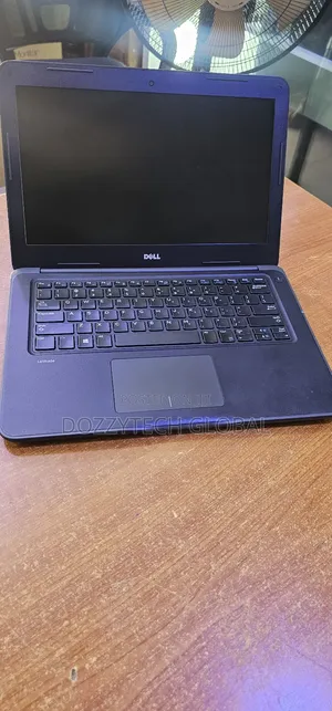 Laptop Dell Latitude 3380 4GB Intel Core I3 SSD 128GB