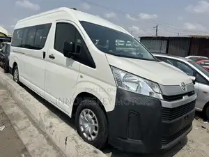 Toyota HiAce 2020 White