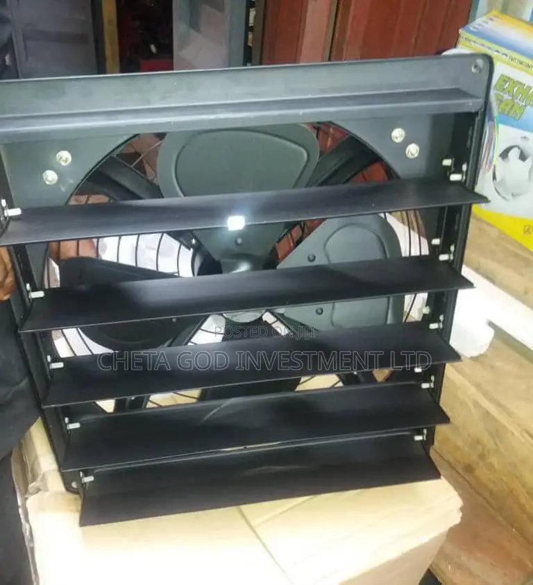 12" Extractor Fan With Shutter