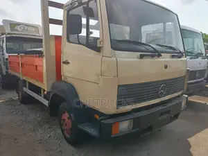 814 German Truck 4 Cylinder 2004