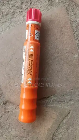 Comet Red Hand Flare