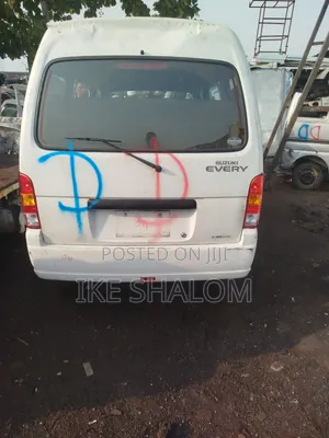 Suzuki Every 2010 White