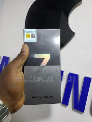 New Samsung Galaxy Z Flip 3 256 GB Black