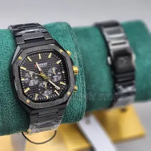 Curren Quality Men Chain Strap Wristwatch