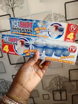 4 Pack Ice Shot Glass Mould Cube Maker Set