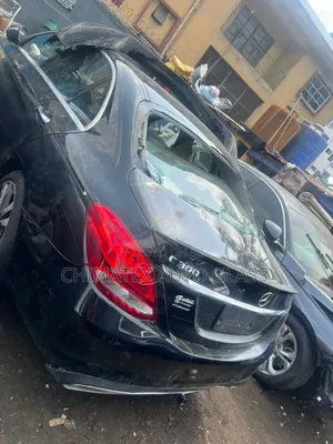C300 2015 Front and Back Glass Available We Deliver Fix