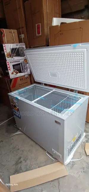 Nexus Chest Freezer Model 400