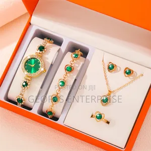 High Quality Fashionable 5 Sets of Women Jewelry With Box