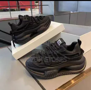 High Sole Fashion Sneakers