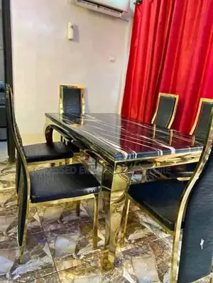 Dining Marble Table With 6 Sitting Chairs