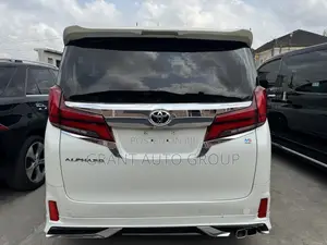 Toyota Alphard 2.5 Petrol AWD 2021 White