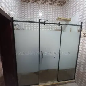 Aquaglassshowercubicleeleganceparadise