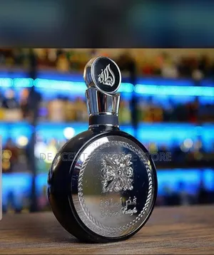Fakhar Lattafa Perfume