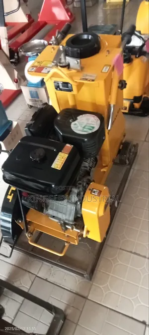 Diesel Engine Floor Cutting MF16 16inches Blade